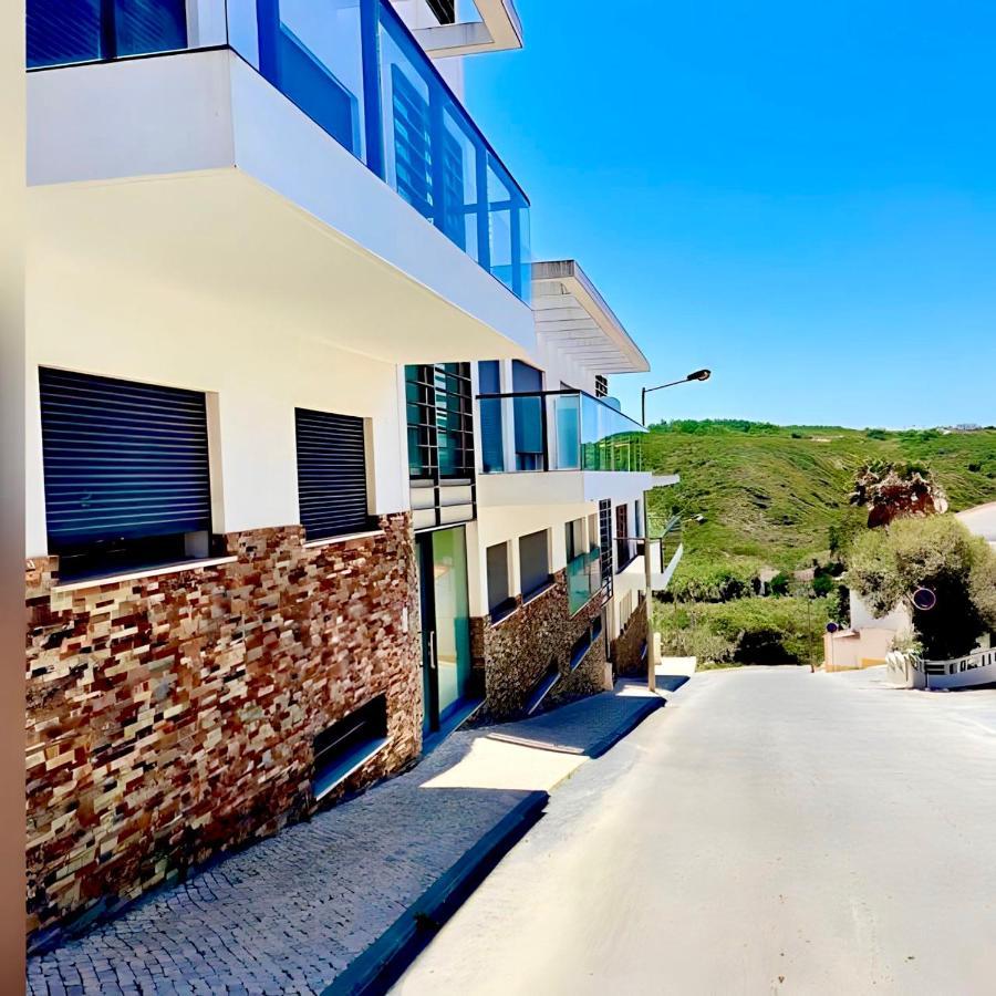 Zambujeira Terrace Apartment *
